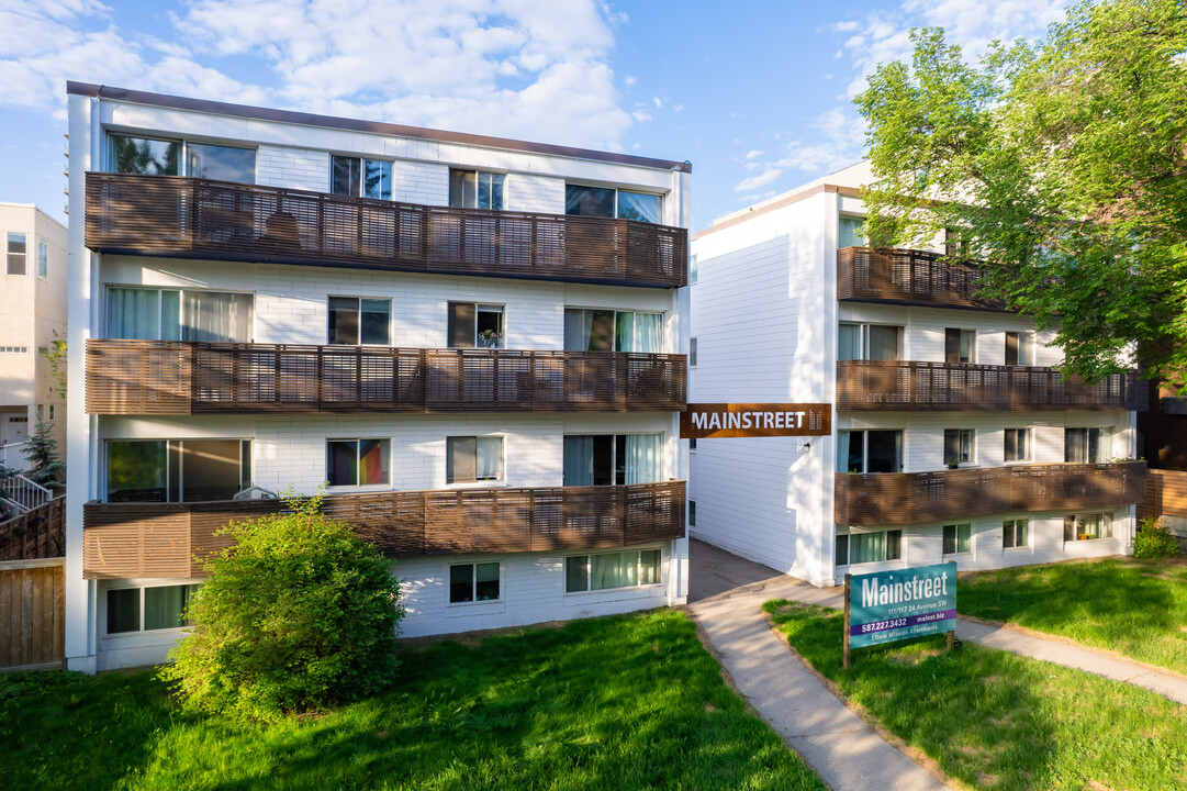 Elbow Mission Apartments in Calgary, AB - Building Photo