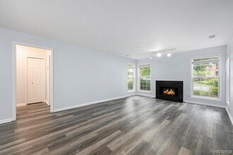 28139 Carlton Way Dr in Novi, MI - Building Photo - Building Photo