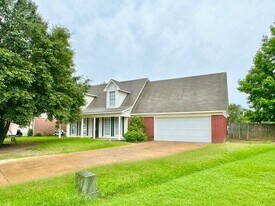 1155 Sir Doyle Cove in Southaven, MS - Building Photo