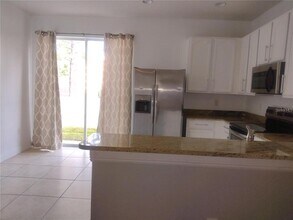 11674 Declaration Dr in Tampa, FL - Building Photo - Building Photo