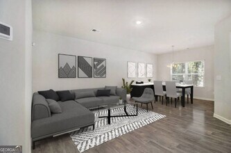 6884 Gallier St in Lithonia, GA - Building Photo - Building Photo