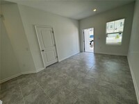 2426 Skyline Dr in Kissimmee, FL - Building Photo - Building Photo