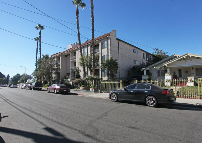 1403-1405 N New Hampshire Ave in Los Angeles, CA - Building Photo - Building Photo