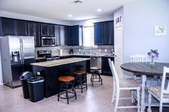 9742 Harbor Mist Ln in Converse, TX - Building Photo - Building Photo