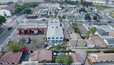 2469 E 7th St in Los Angeles, CA - Building Photo - Building Photo