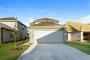 10319 Clearwater Wy in San Antonio, TX - Building Photo