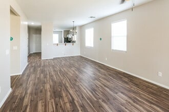7403 W St Charles Ave in Phoenix, AZ - Building Photo - Building Photo