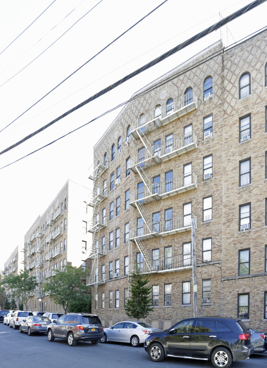 1730-1750 Montgomery Ave in Bronx, NY - Building Photo