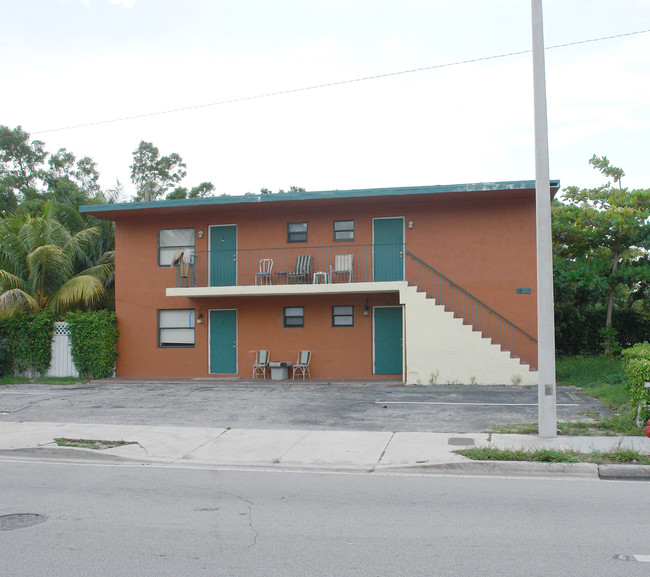 1300 N Andrews Ave in Fort Lauderdale, FL - Building Photo - Building Photo