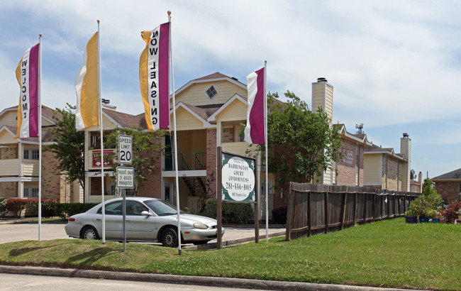 Barrington Court Condominiums in Humble, TX - Building Photo - Building Photo