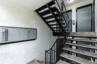 2486 White St in Cincinnati, OH - Building Photo - Building Photo