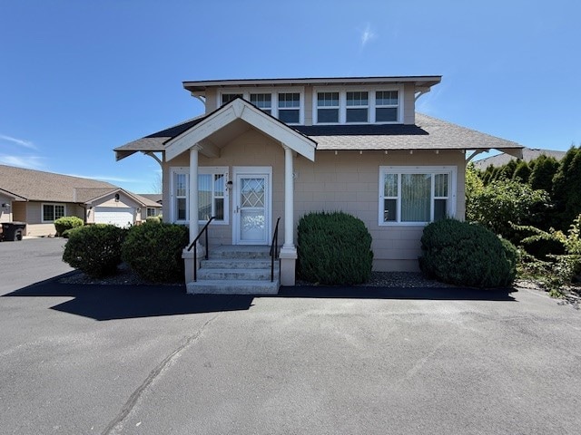 7104 Willow Pl in Yakima, WA - Building Photo
