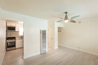 Eagle Rock Apartments in Mill Valley, CA - Building Photo - Interior Photo