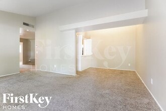 3060 Blackwood Dr in Florissant, MO - Building Photo - Building Photo