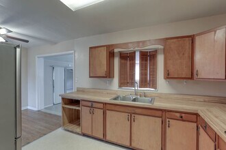 1704 Edmundshire Rd in Orlando, FL - Building Photo - Building Photo