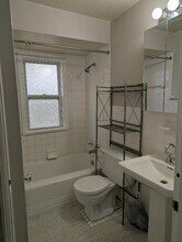 6147 Garfield Ave in Berkeley, MO - Building Photo - Building Photo