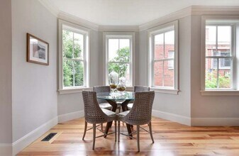 44 Evergreen St in Boston, MA - Building Photo - Building Photo