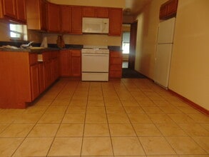 2521 W 69th St, Unit 2 in Chicago, IL - Foto de edificio - Building Photo