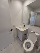 3055 Murray St in Port Moody, BC - Building Photo - Building Photo