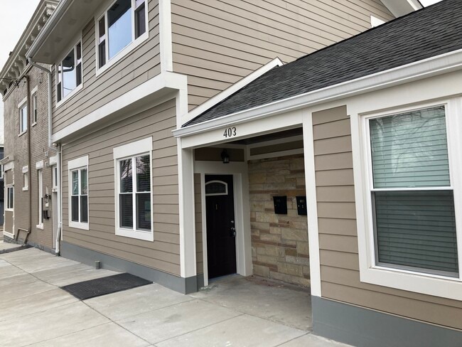 600 Center St, Unit 403 Ward Apt 1 in Bellevue, KY - Foto de edificio - Building Photo