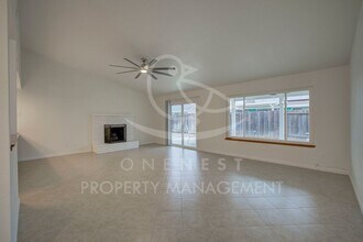 1800 Meadow Ln in Lincoln, CA - Building Photo - Building Photo