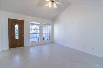 404 Chile Pequin Dr in Donna, TX - Building Photo - Building Photo
