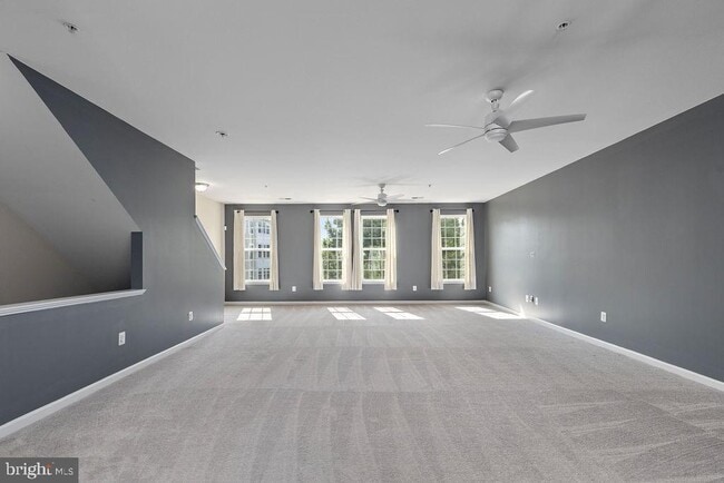 14816 Mason Creek Cir in Woodbridge, VA - Building Photo - Building Photo