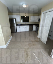 4229 Brook Creek Ln in Greenville, NC - Foto de edificio - Building Photo