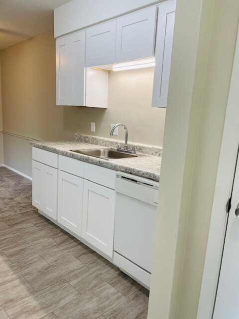 Cambridge Woods in Toledo, OH - Foto de edificio - Building Photo