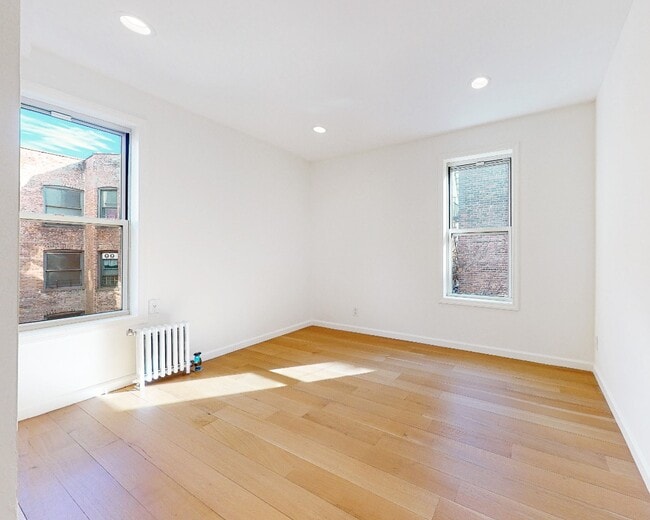103 Thayer St in New York, NY - Building Photo - Building Photo
