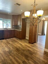 278 E Moody Ave in Fresno, CA - Building Photo - Building Photo