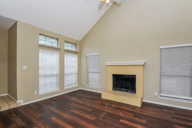 4903 St Thomas Pl in Fort Worth, TX - Building Photo - Building Photo