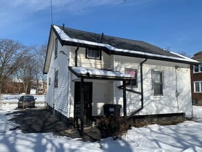 2259 W Grand St in Detroit, MI - Building Photo - Building Photo