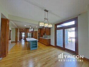 18280 Imagery Ln in Lakeville, MN - Building Photo - Building Photo