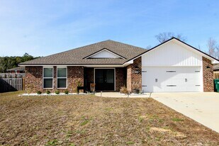 5438 Lee Farm Blvd in Crestview, FL - Building Photo