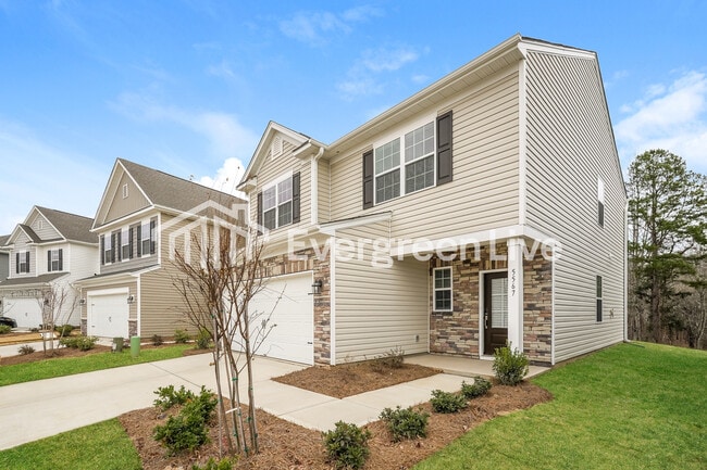 5567 Hydrangea St in Winston-Salem, NC - Building Photo - Building Photo