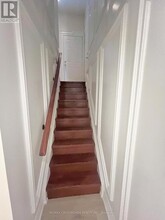 126 Eastvale Dr in Markham, ON - Building Photo - Building Photo