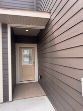 17108 Dysart Pl in Lakeville, MN - Building Photo - Building Photo