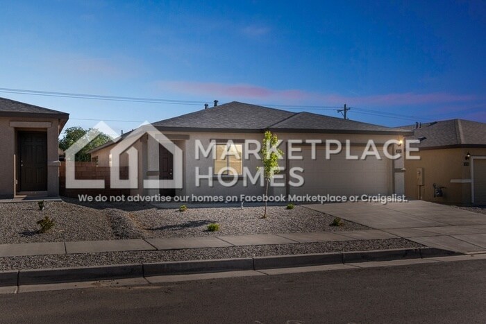 3747 Greg Ave SW in Albuquerque, NM - Building Photo