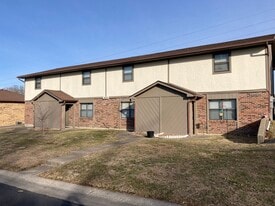 4609 W Millbrook Dr, Unit A