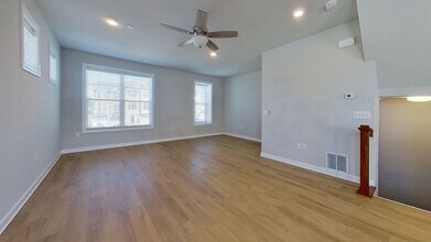 126 Hudson Blvd in Red Lion, PA - Building Photo - Building Photo