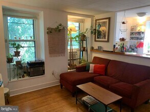4720 Windsor Ave in Philadelphia, PA - Building Photo - Building Photo