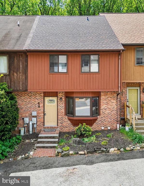 property at 49 Helios Ct