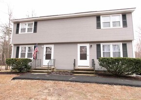 3 English Range Rd, Unit 3R in Derry, NH - Building Photo