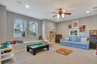 34 W Lasting Spring Cir in Spring, TX - Foto de edificio - Building Photo