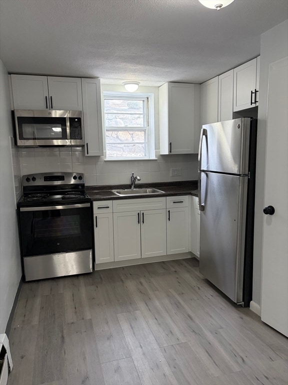 property at 85 Trapelo Rd