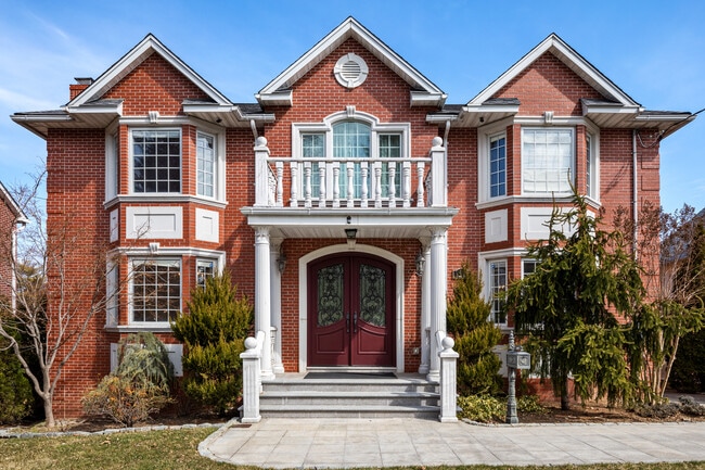 property at 45 Nassau Rd