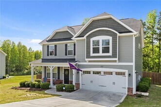 789 Equestrian Way in Raeford, NC - Building Photo - Building Photo