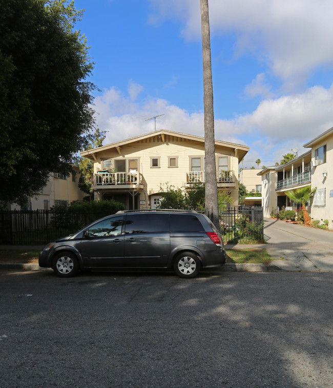 917 S Berendo St in Los Angeles, CA - Building Photo - Building Photo