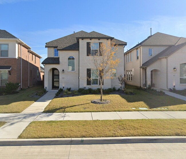 property at 8224 Legacy Trl